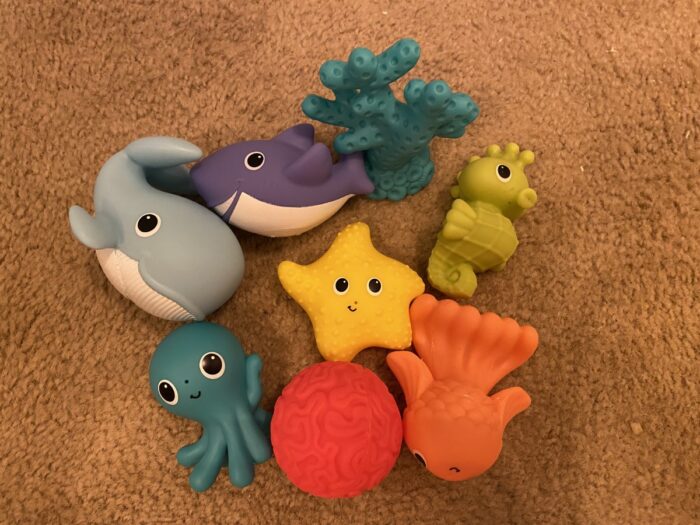 infantino aquarium bath toys