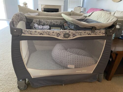 Graco Pack 'n Play Change 'n Carry Playard
