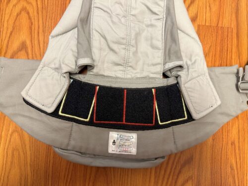 Adjustable seat of Ergobaby Omni 360